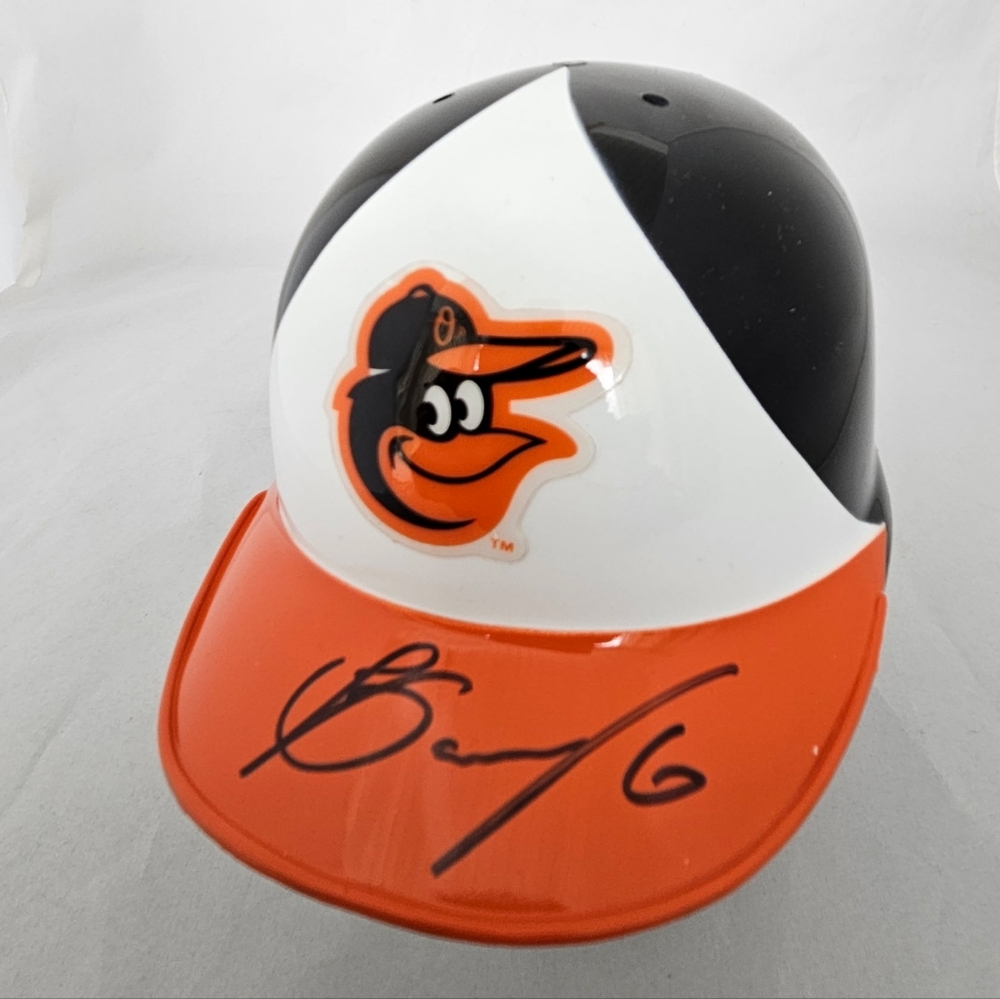 Riddell Baltimore Orioles  MLB Mini Helmet Autographed by Jonathan Schoop NO COA